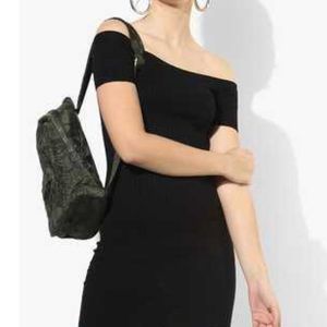 Forever 21 bodycon Black dress, great condition